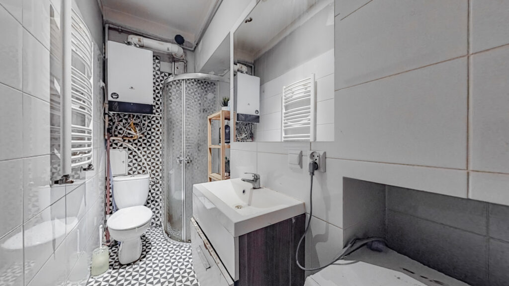 Parter, 3 pokoje, inwestycyjnie – Katowice - zdjęcie 1