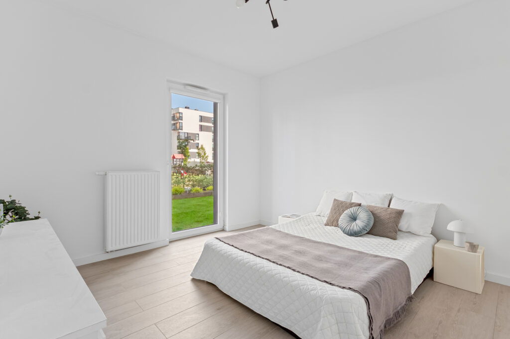 Przestronne mieszkanie z ogródkiem na sprzedaż! - zdjęcie 5