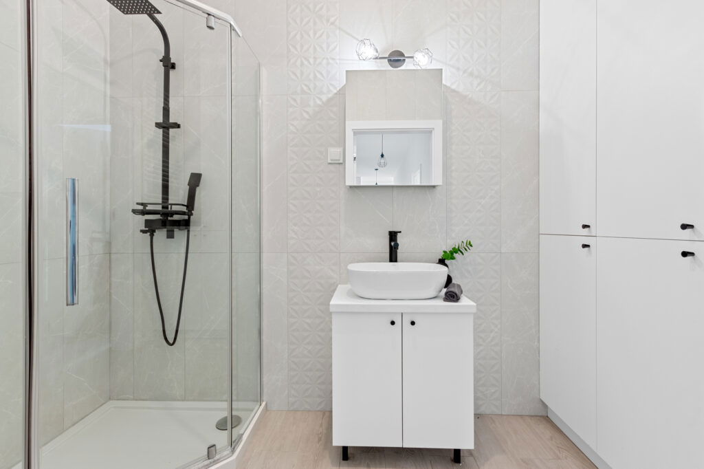 Przestronne mieszkanie z ogródkiem na sprzedaż! - zdjęcie 12