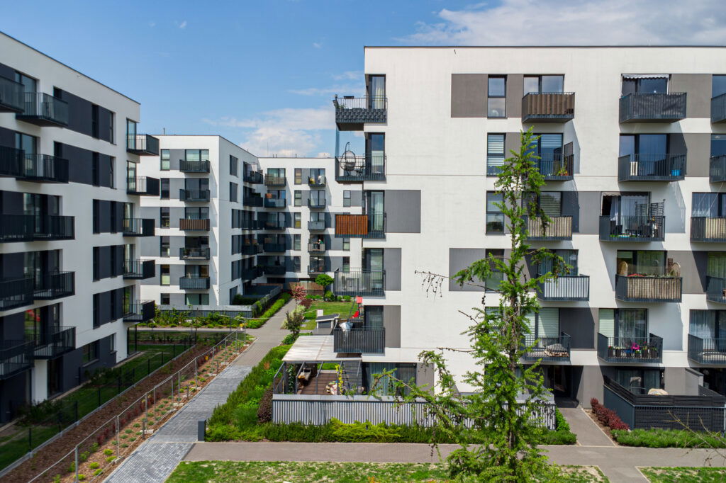 Przestronne mieszkanie z ogródkiem na sprzedaż! - zdjęcie 23