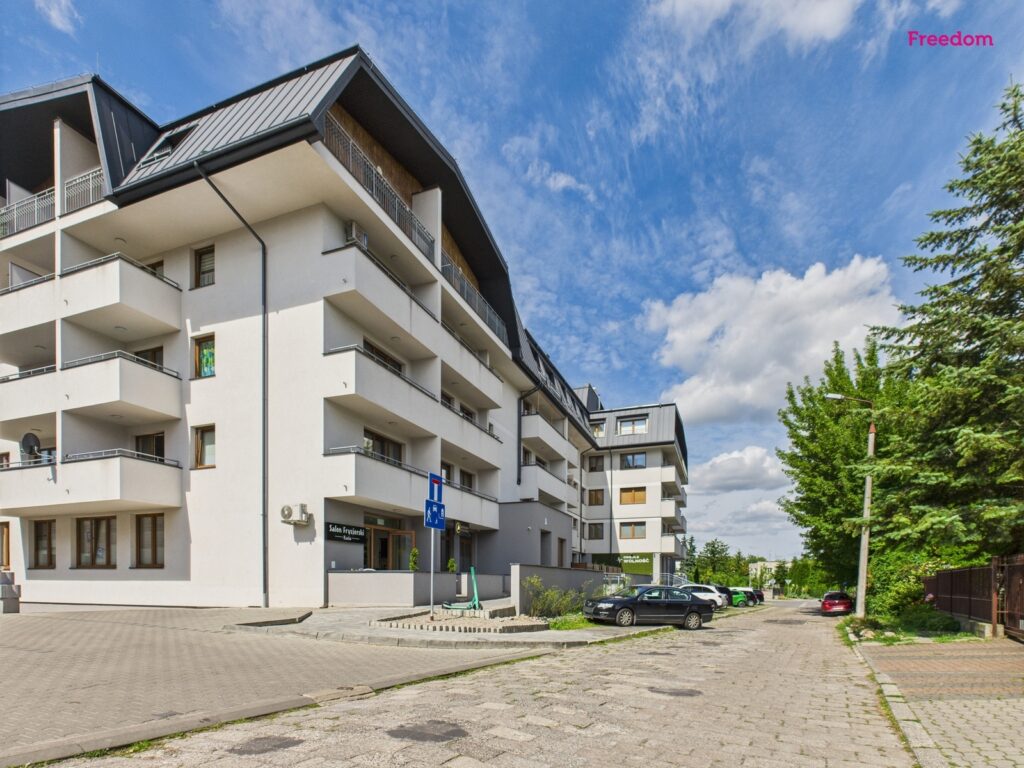 2-pokojowe mieszkanie na 2 piętrze os. Wolność - zdjęcie 8