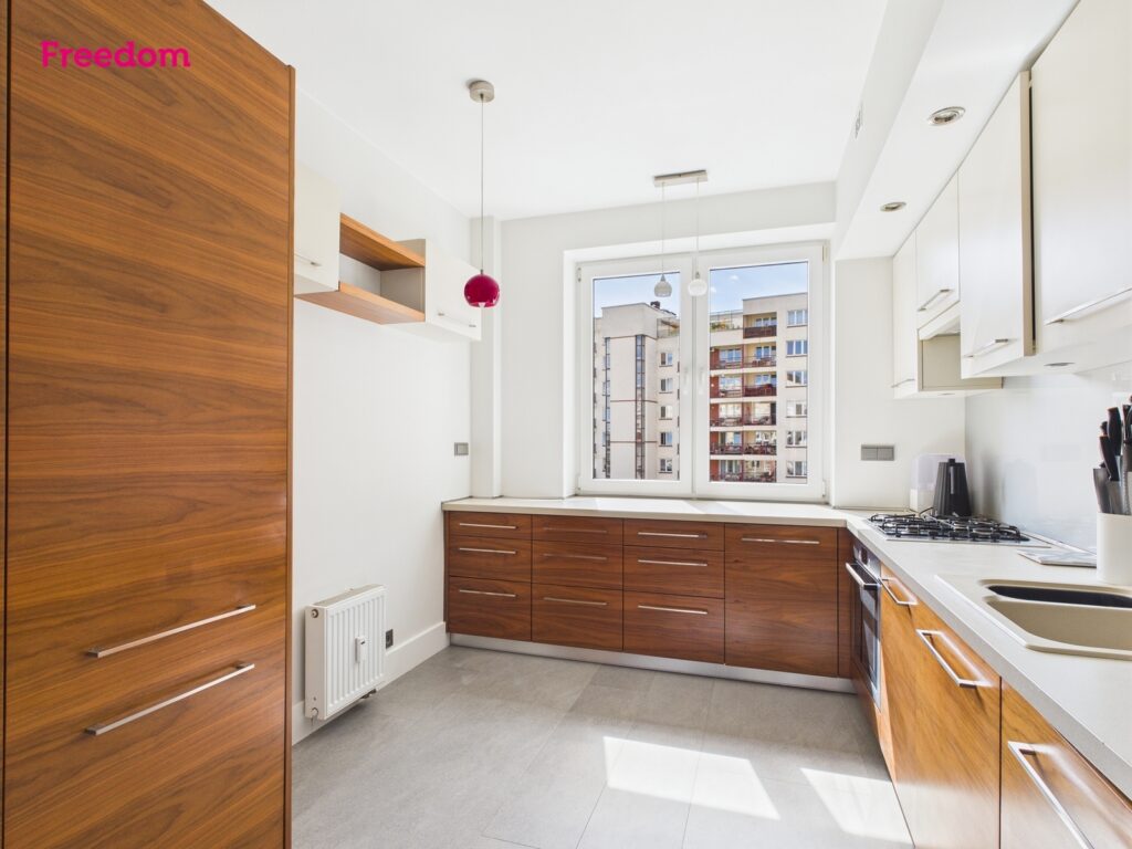 Wyjątkowy apartament w sercu Warszawy - zdjęcie 10