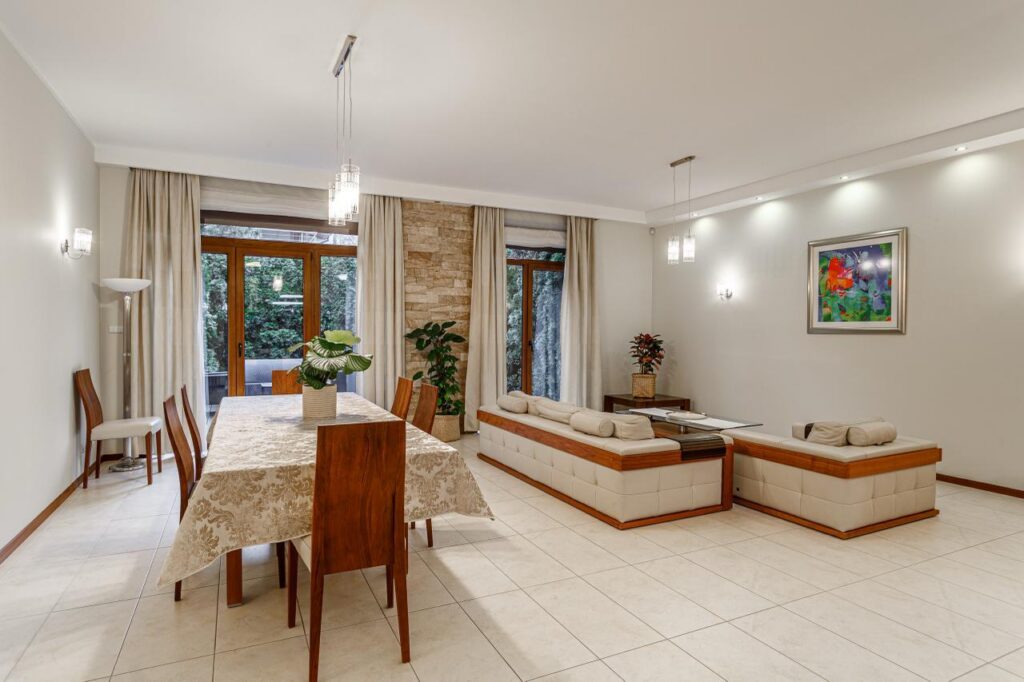 segment w okolicach Kampinosu - zdjęcie 1