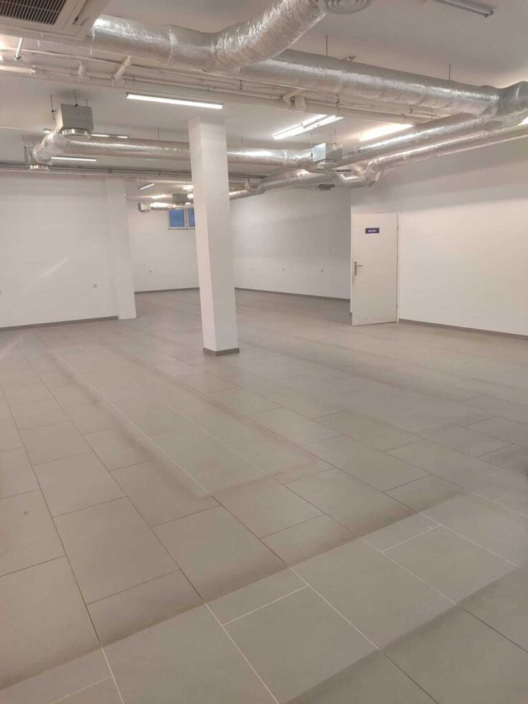 Lokal użytkowy do wynajęcia w Wyrzysku 372 m2 - zdjęcie 4