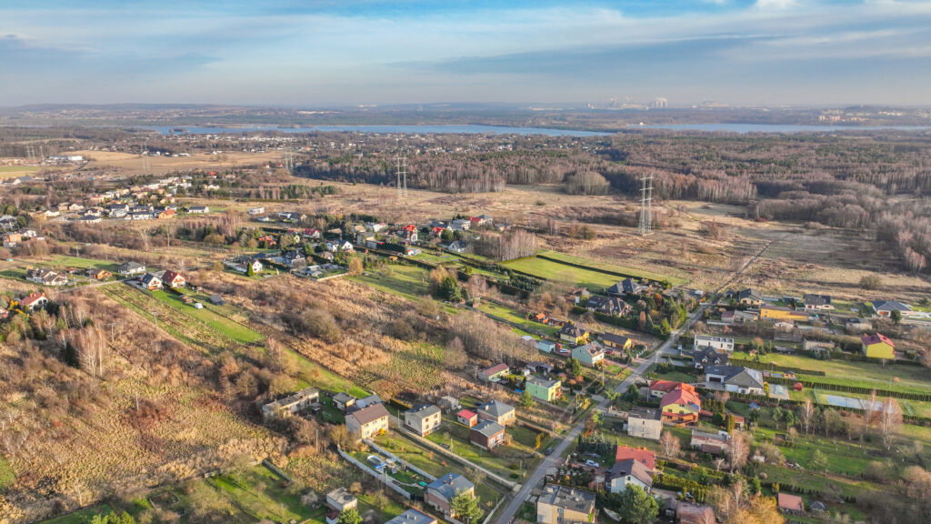 Jednorodzinny, wolnostojący, garaż - cicha okolica - zdjęcie 10
