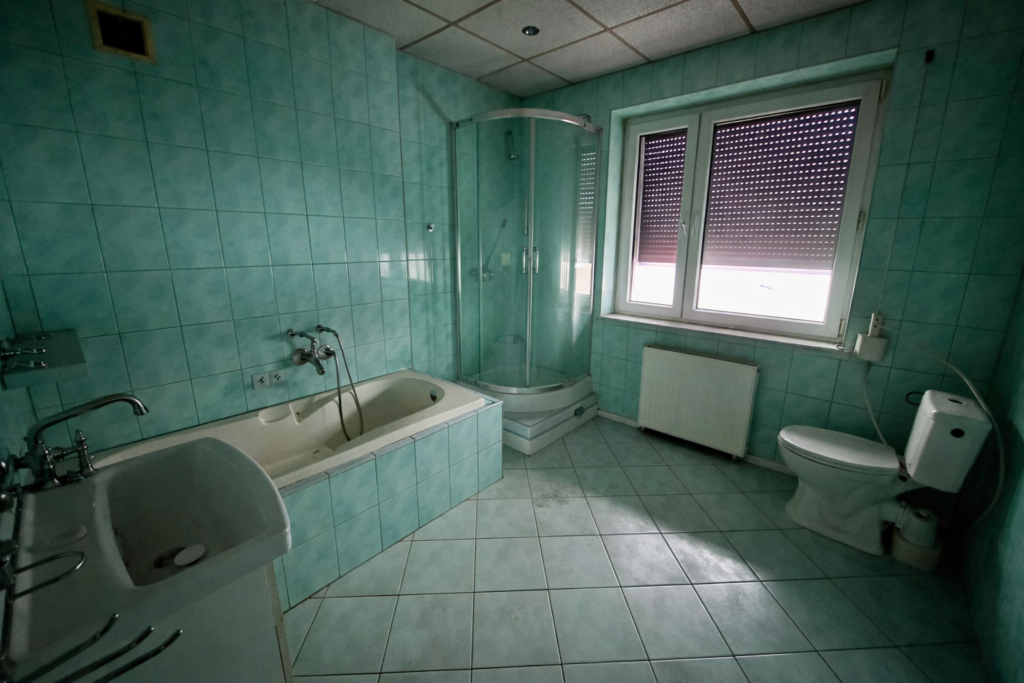 Przestronne mieszkanie z działką – Tarnowskie Góry - zdjęcie 3