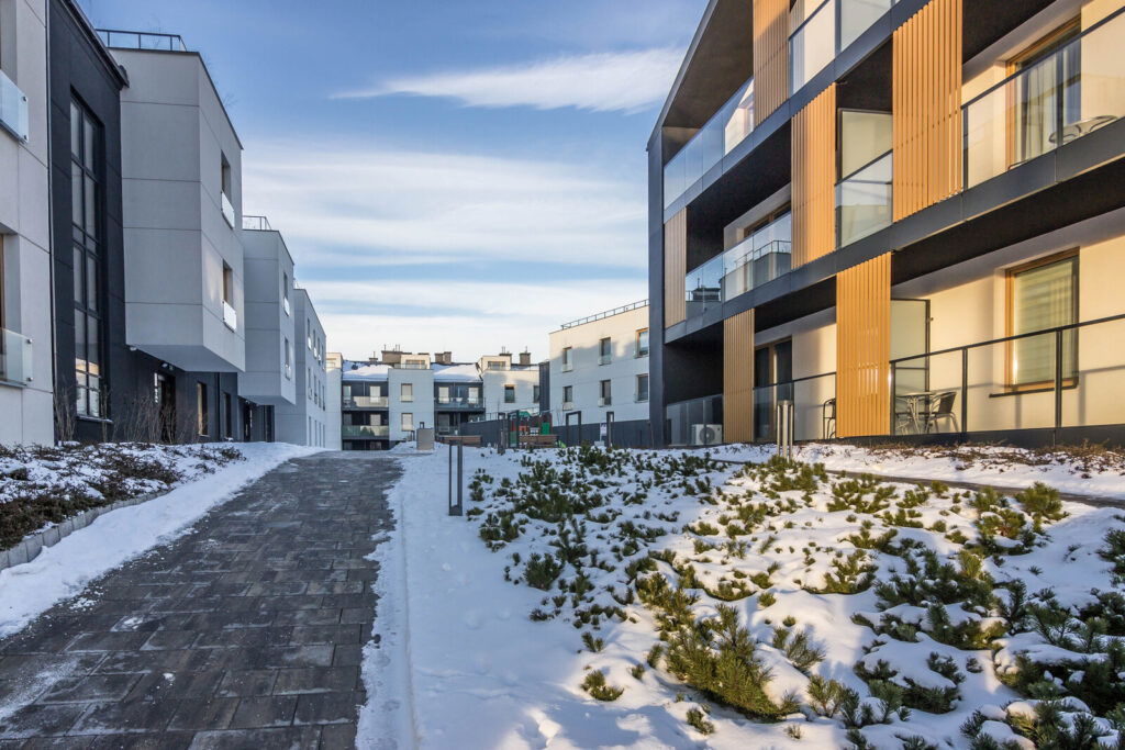 4 pokojowy, dwupoziomowy apartament, 84 m2 - zdjęcie 2