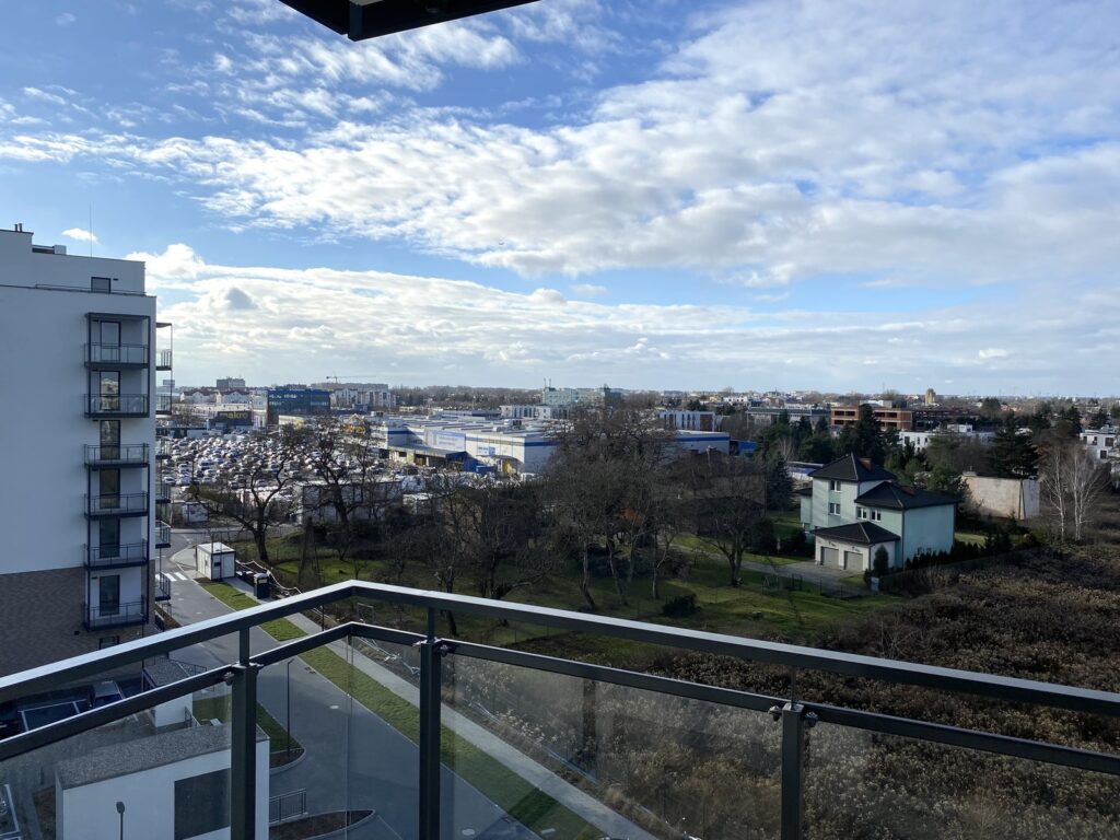 Dobra inwestycja na Włochach - zdjęcie 5