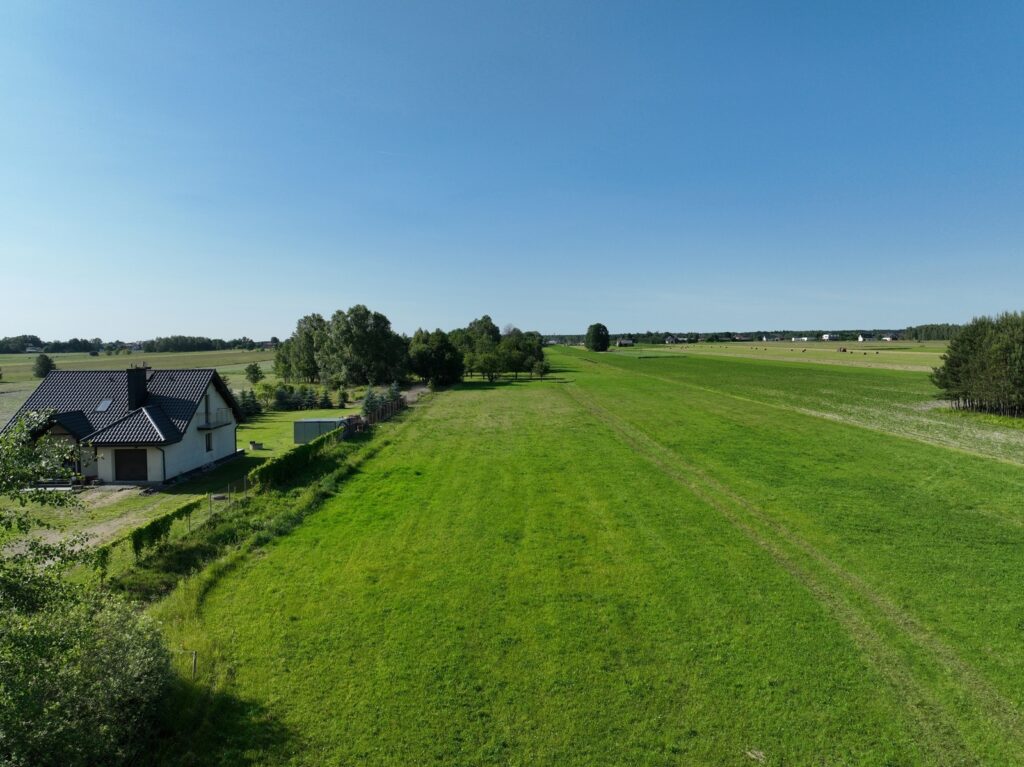 Duża działka 4600 m2, Kobierne, Dębe Wielkie, WZ - zdjęcie 1