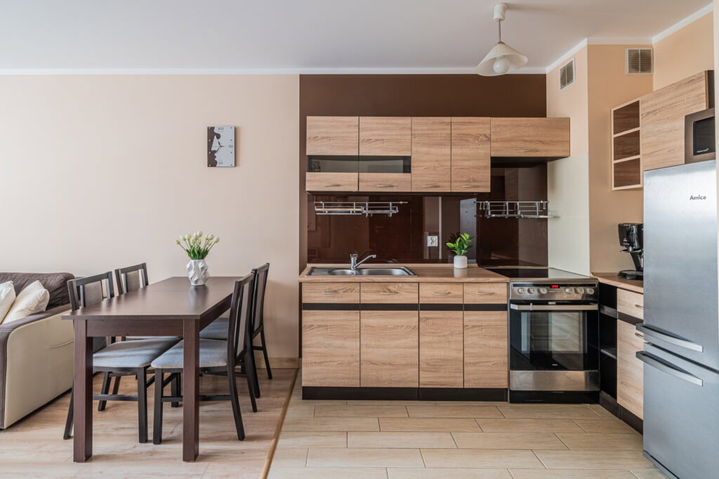 2 pokojowe mieszkanie na parterze Kołobrzeg - zdjęcie 5
