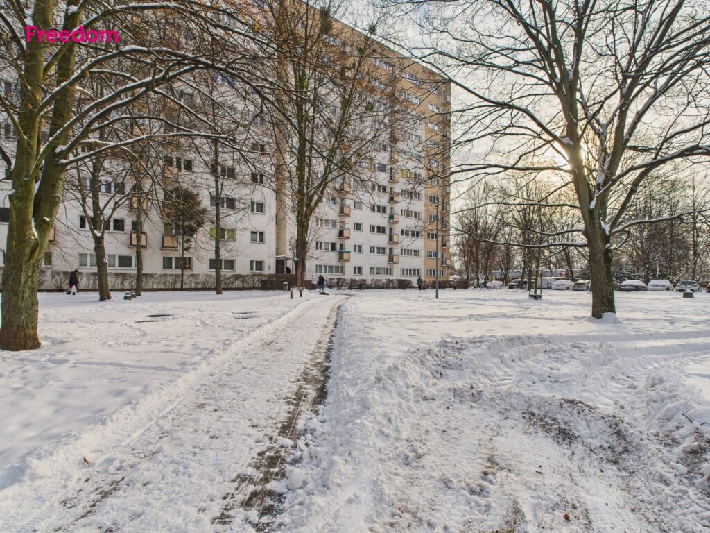 3 pokoje na Mokotowie, ul. Jadźwingów, do remontu - zdjęcie 9