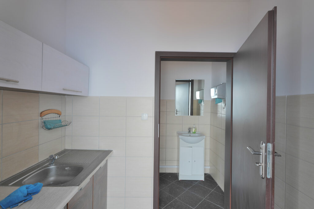 Lokal biurowy w centrum Jeleniej Góry! - zdjęcie 7