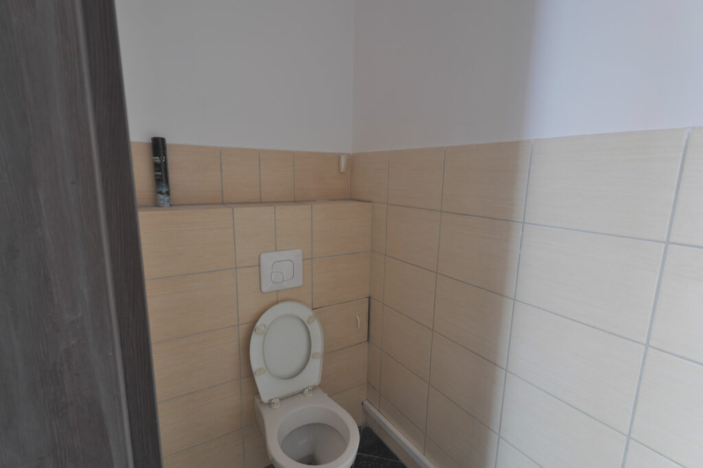 Lokal biurowy w centrum Jeleniej Góry! - zdjęcie 10