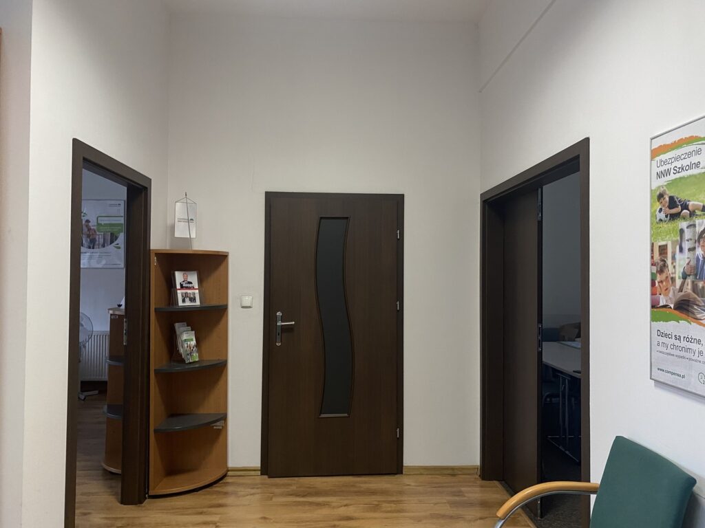 Lokal biurowy w centrum Jeleniej Góry! - zdjęcie 11