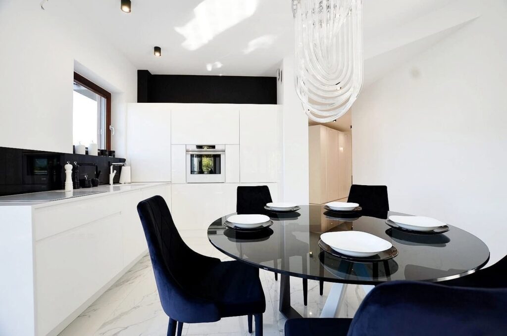 Nowoczesny apartament blisko centrum - zdjęcie 4