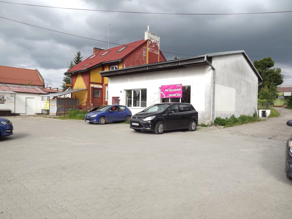 Dwa lokale użytkowe w Olsztynku z potencjałem - zdjęcie 4