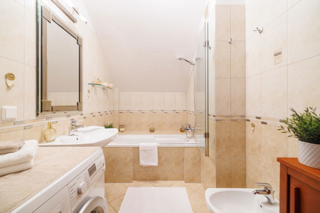 3-pokojowy apartament z miejscem w hali garażowej - zdjęcie 9