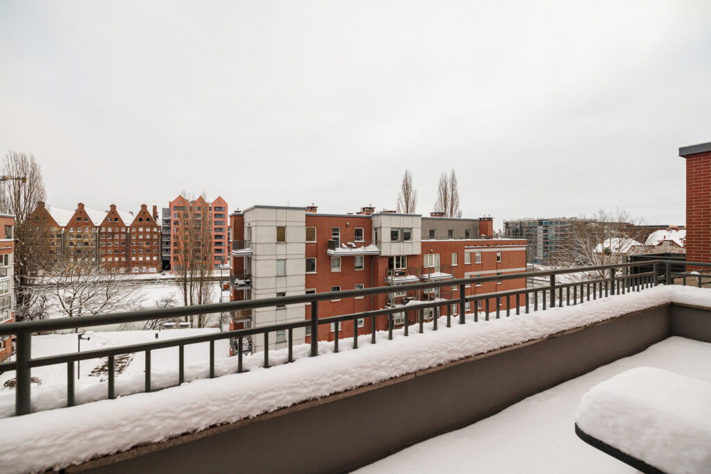 3-pokojowy apartament z miejscem w hali garażowej - zdjęcie 13