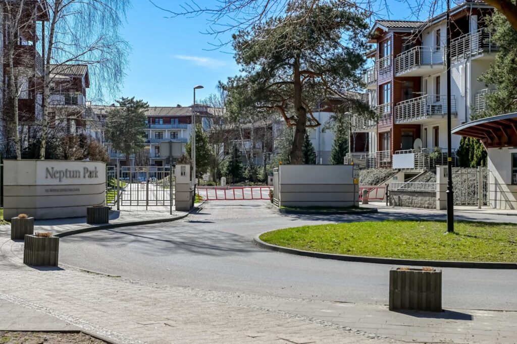 Komfortowy apartament przy plaży - zdjęcie 12