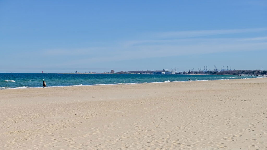 Komfortowy apartament przy plaży - zdjęcie 24