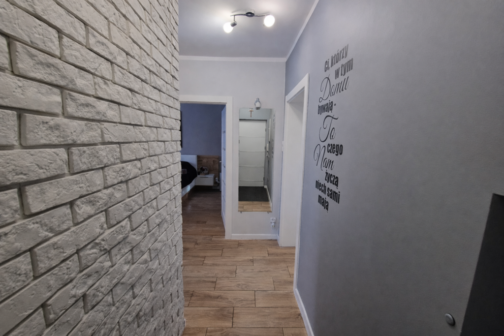 Mieszkanie 2-pokojowe w Mińsku po remoncie ! - zdjęcie 7