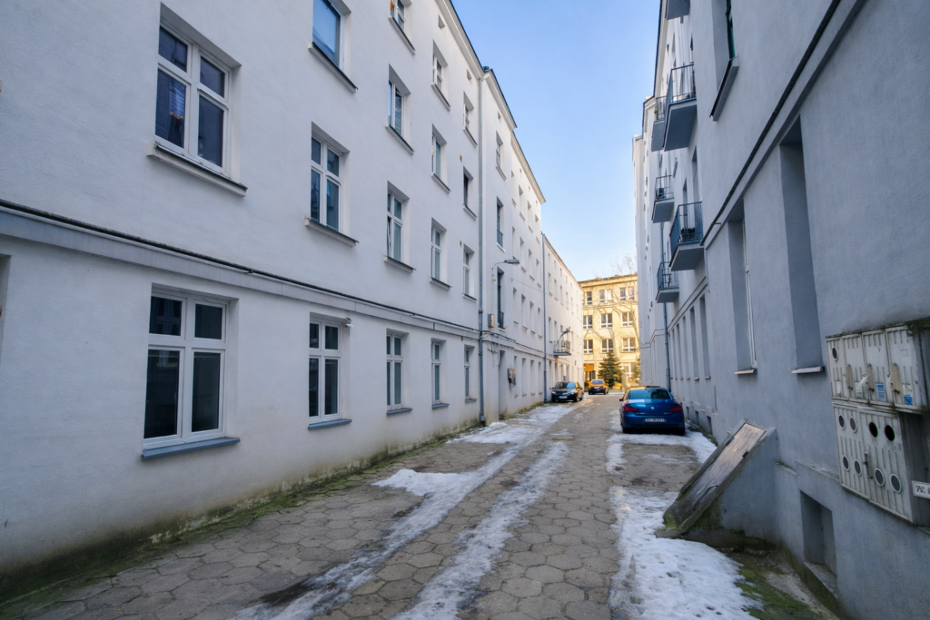 Mieszkanie z potencjałem w centrum Łodzi - zdjęcie 3