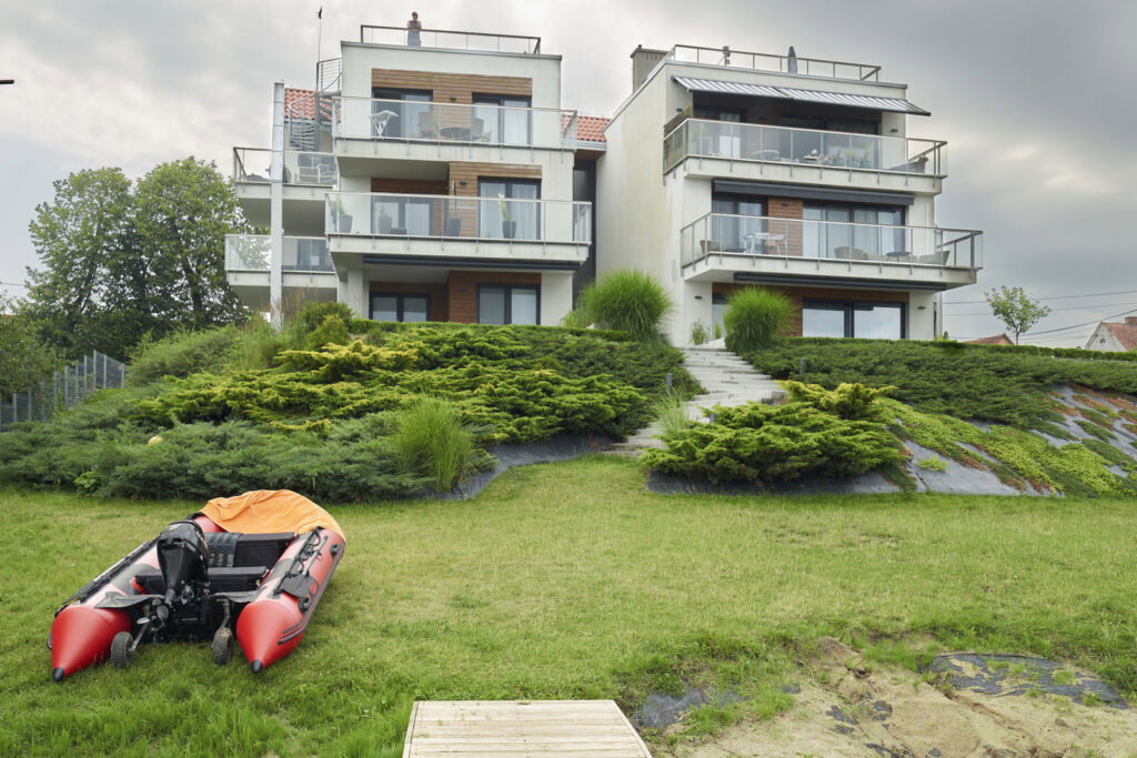 Apartament w Rydzewie z własną mariną - zdjęcie 11