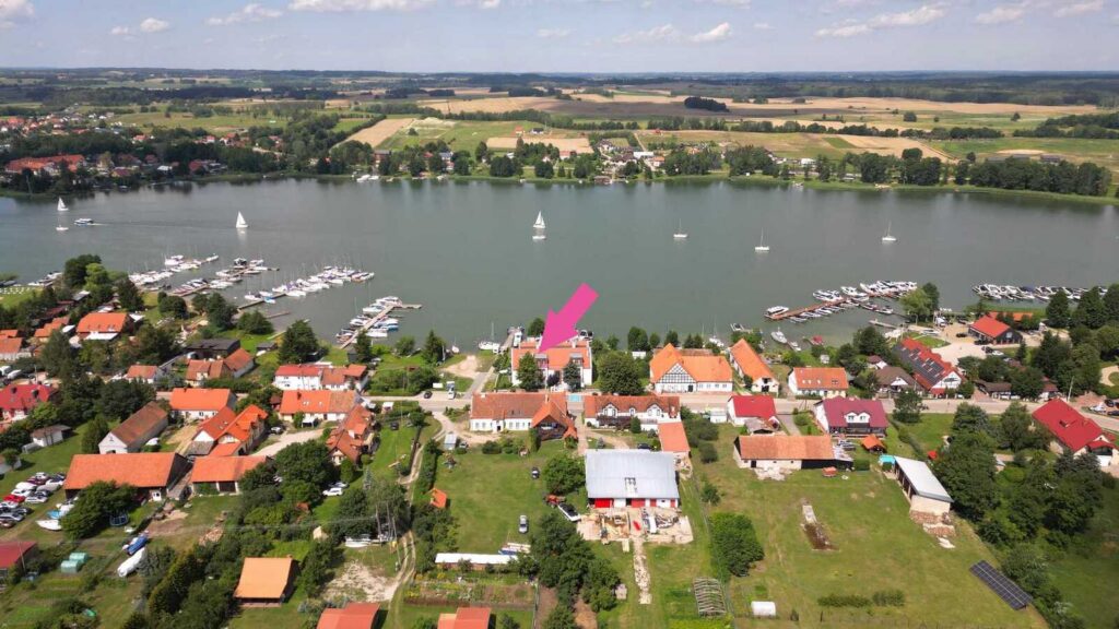 Apartament w Rydzewie z własną mariną - zdjęcie 22