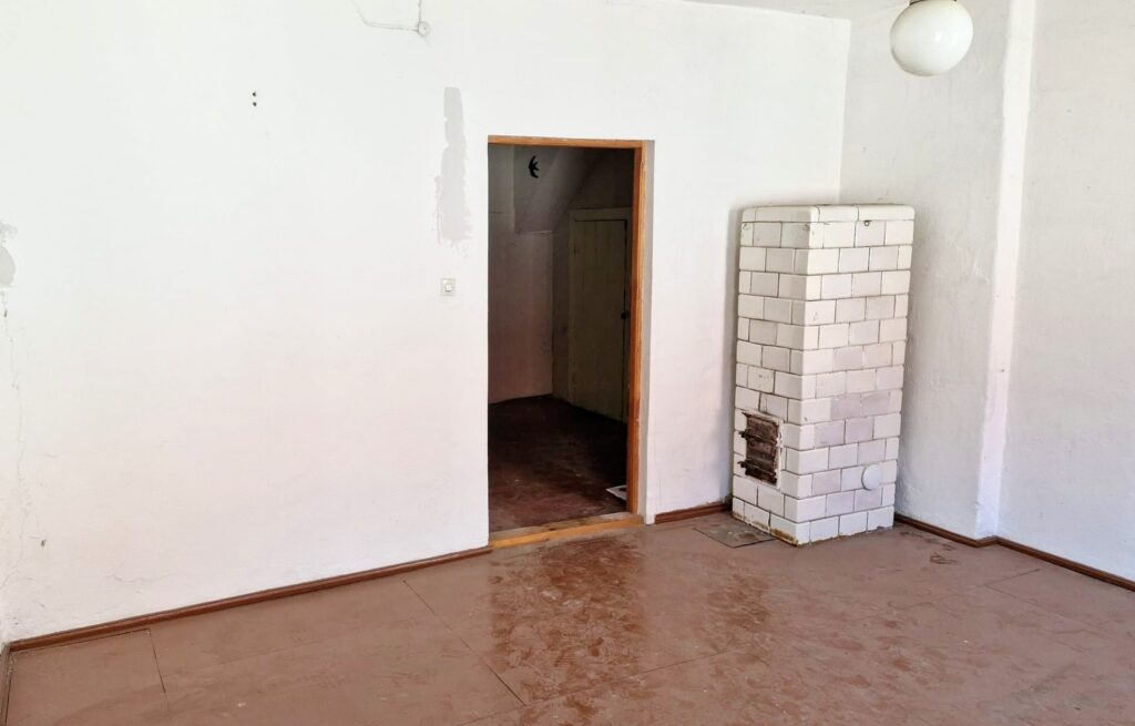 Lokal z potencjałem w Mikołajkach – blisko jeziora - zdjęcie 11