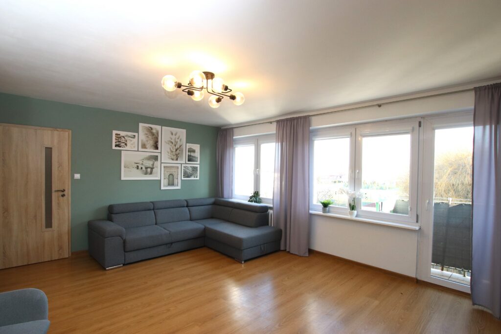 Jasne, przytulne, w świetnym miejscu | 2 pokoje - zdjęcie 1