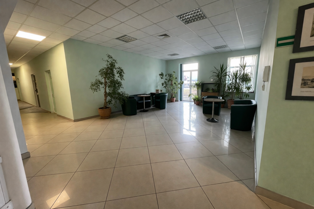 Lokale biurowe w centrum, ul. Wilsona - zdjęcie 11