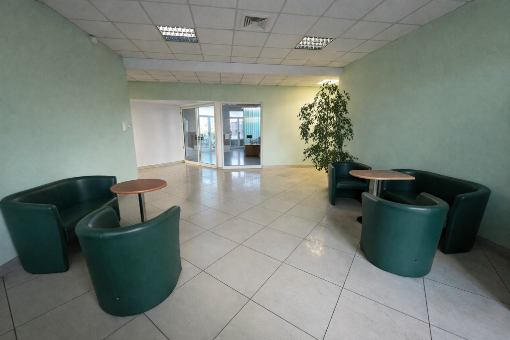 Lokale biurowe w centrum, ul. Wilsona - zdjęcie 12