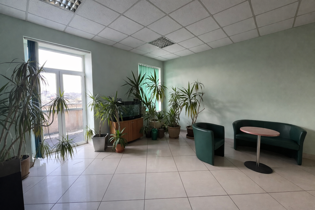 Lokale biurowe w centrum, ul. Wilsona - zdjęcie 13