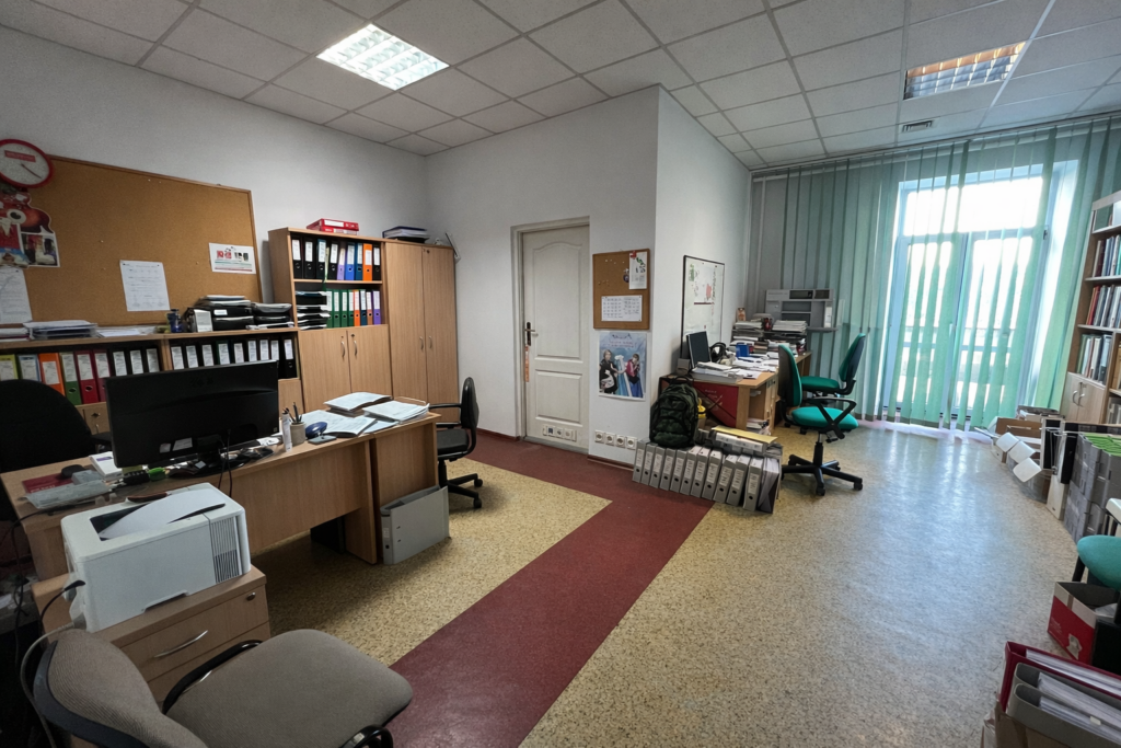 Lokale biurowe w centrum, ul. Wilsona - zdjęcie 9