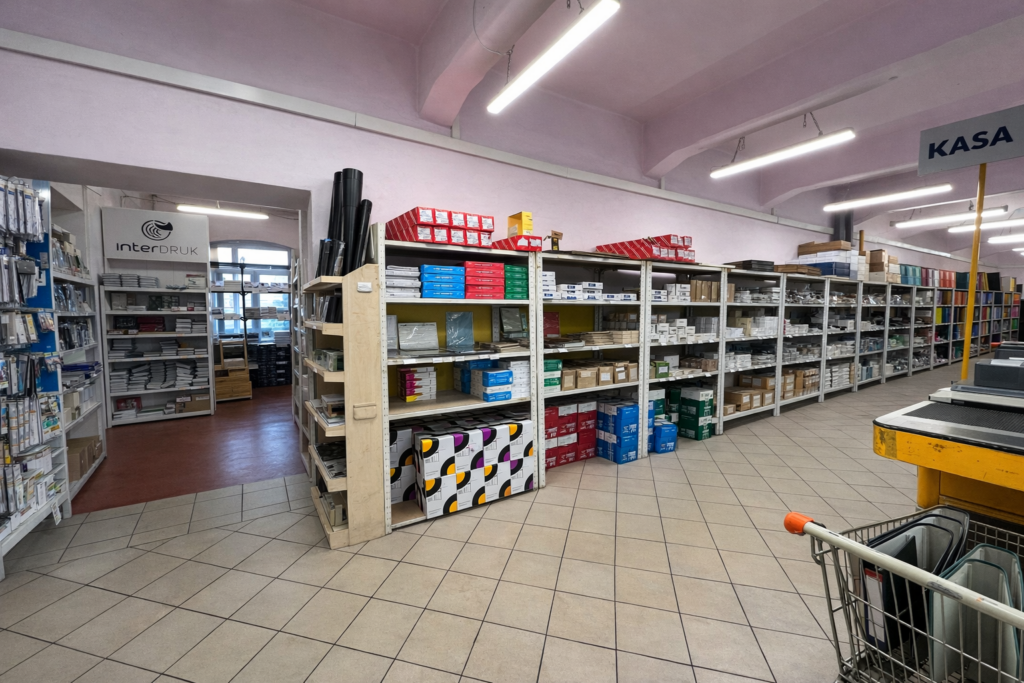 Sala taneczna, siłownia lub magazyn – Wilsona - zdjęcie 2