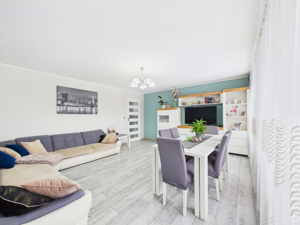 * 4 pokoje * winda * do wejścia * garderoba * - zdjęcie 2