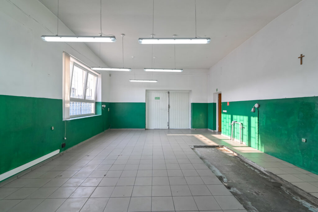 Hala 200 m2 z biurem - Pruszcz Gdański - zdjęcie 2