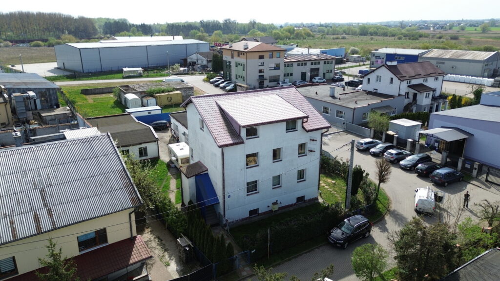 Hala 200 m2 z biurem - Pruszcz Gdański - zdjęcie 30