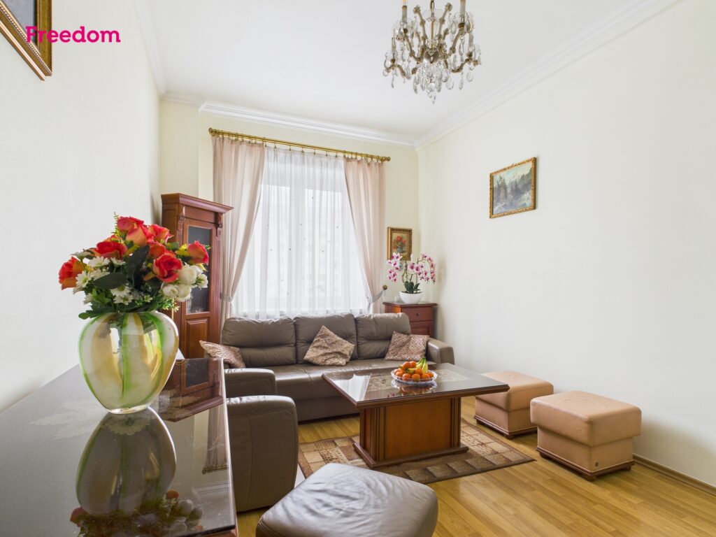 3-pokojowe mieszkanie w kamienicy | Wysokie sufity - zdjęcie 2