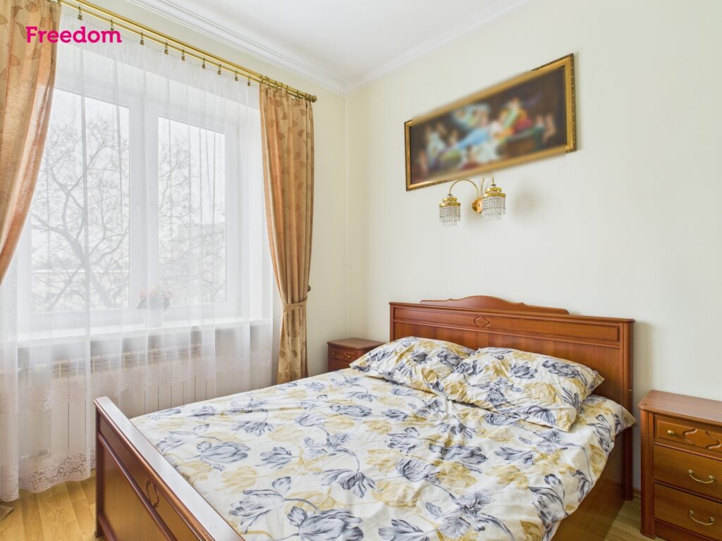 3-pokojowe mieszkanie w kamienicy | Wysokie sufity - zdjęcie 8