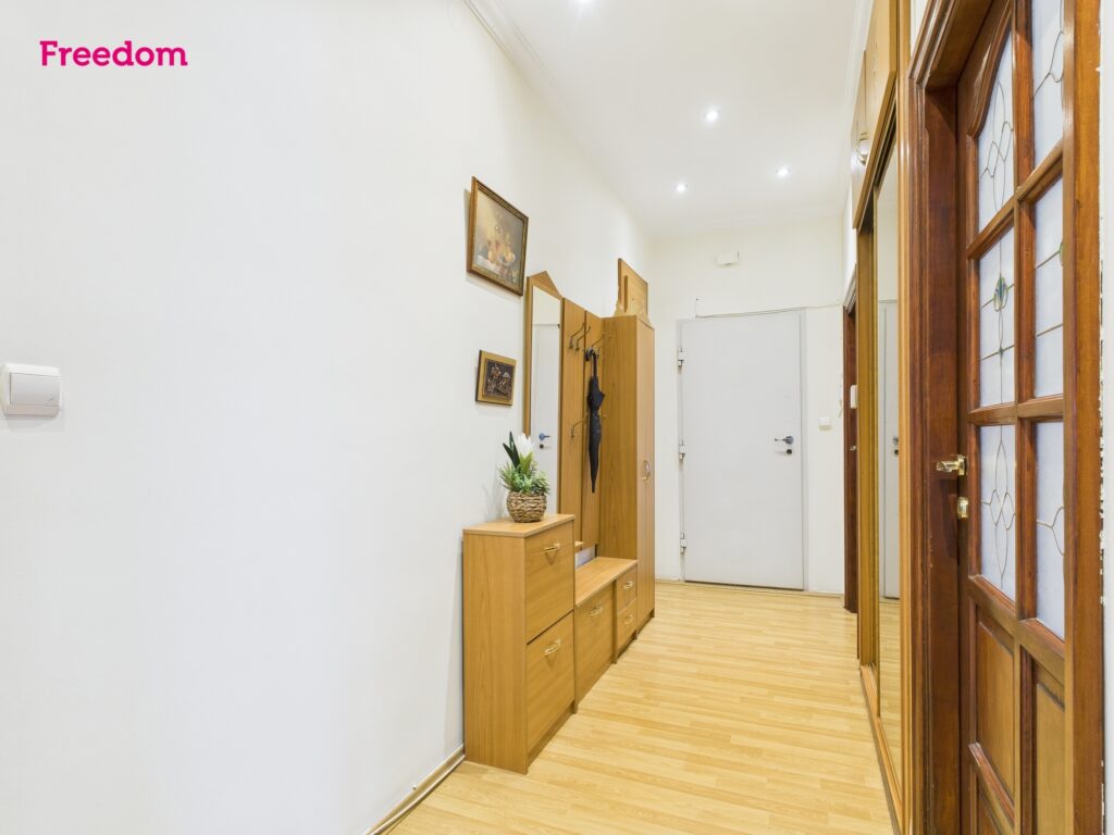 3-pokojowe mieszkanie w kamienicy | Wysokie sufity - zdjęcie 18