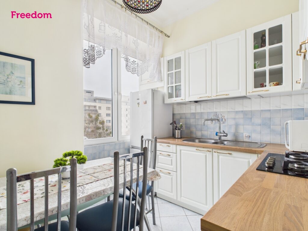 3-pokojowe mieszkanie w kamienicy | Wysokie sufity - zdjęcie 13