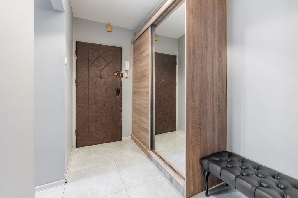 Ustawne M2 na Tarchominie z oddzielną kuchnią - zdjęcie 8