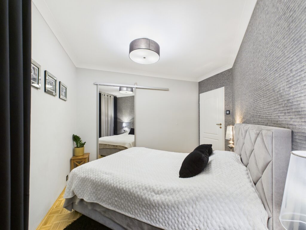 * dwa balkony * cegła * zamknięte osiedle * - zdjęcie 7