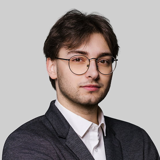 Kacper Hermanowicz - Agent Nieruchomości - Freedom