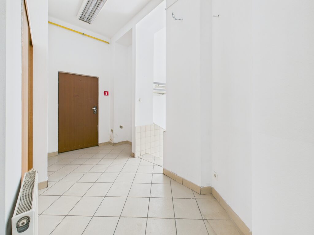 Biznes na widoku. 104 m2. - zdjęcie 6