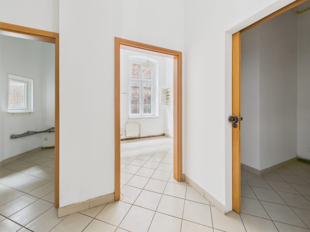 Biznes na widoku. 104 m2. - zdjęcie 7