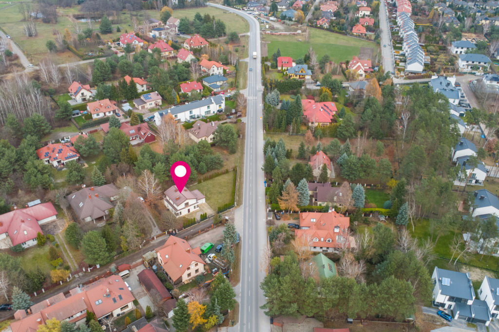 Przestronny dom z ogrodem - zdjęcie 17