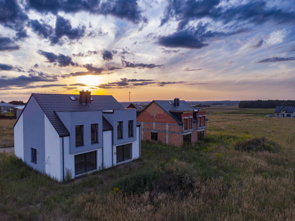 Nowe domy w spokojnej okolicy - dobra cena! - zdjęcie 22