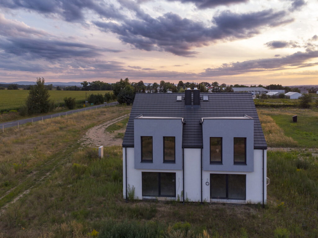 Nowe domy w spokojnej okolicy - dobra cena! - zdjęcie 24